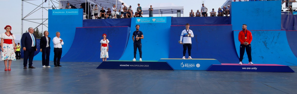 REILLY ET MICULYČOVÁ CHAMPIONS D’EUROPE BMX FREESTYLE