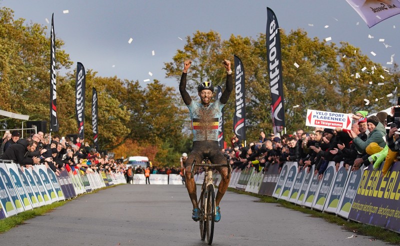 VANTHOURENHOUT SE CONFIRME CHAMPION D’EUROPE DE CYCLO-CROSS