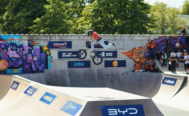 MOLNÁR & CLARK TAKE BMX FREESTYLE EUROPEAN GOLD IN DARMSTADT